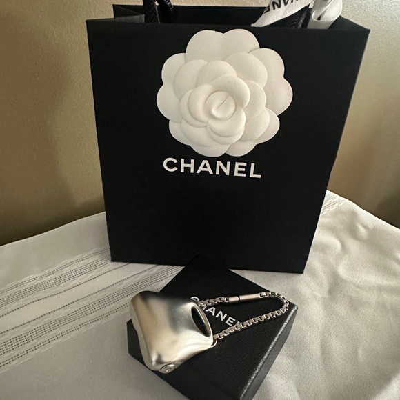 Authentic Chanel Bag Charm - Picture 15 of 15